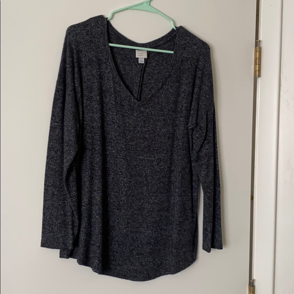 Black pullover sweater